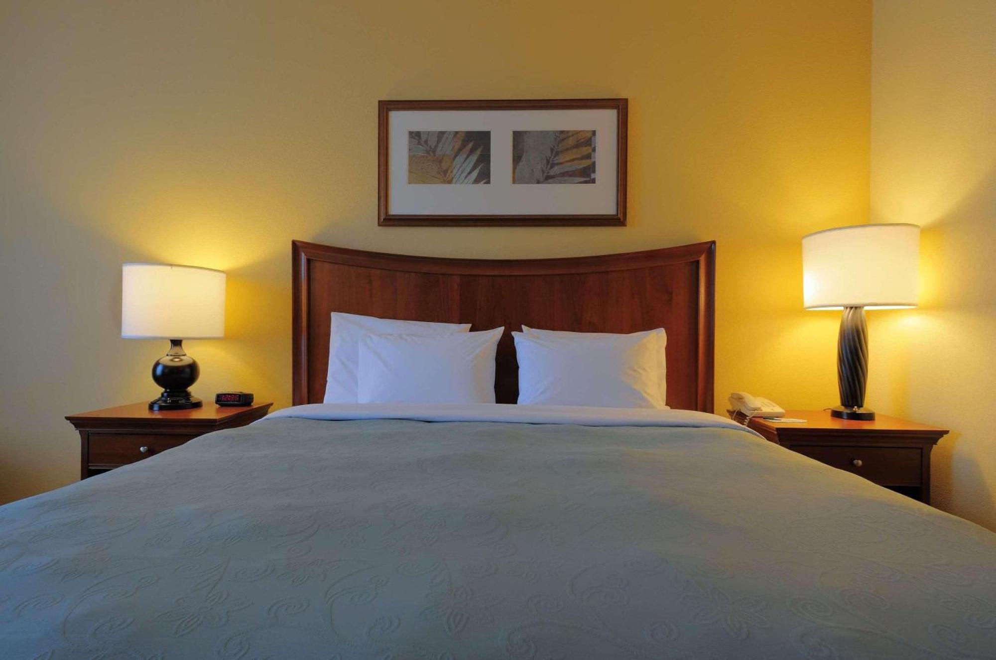 Spark By Hilton Orangeburg Habitación foto